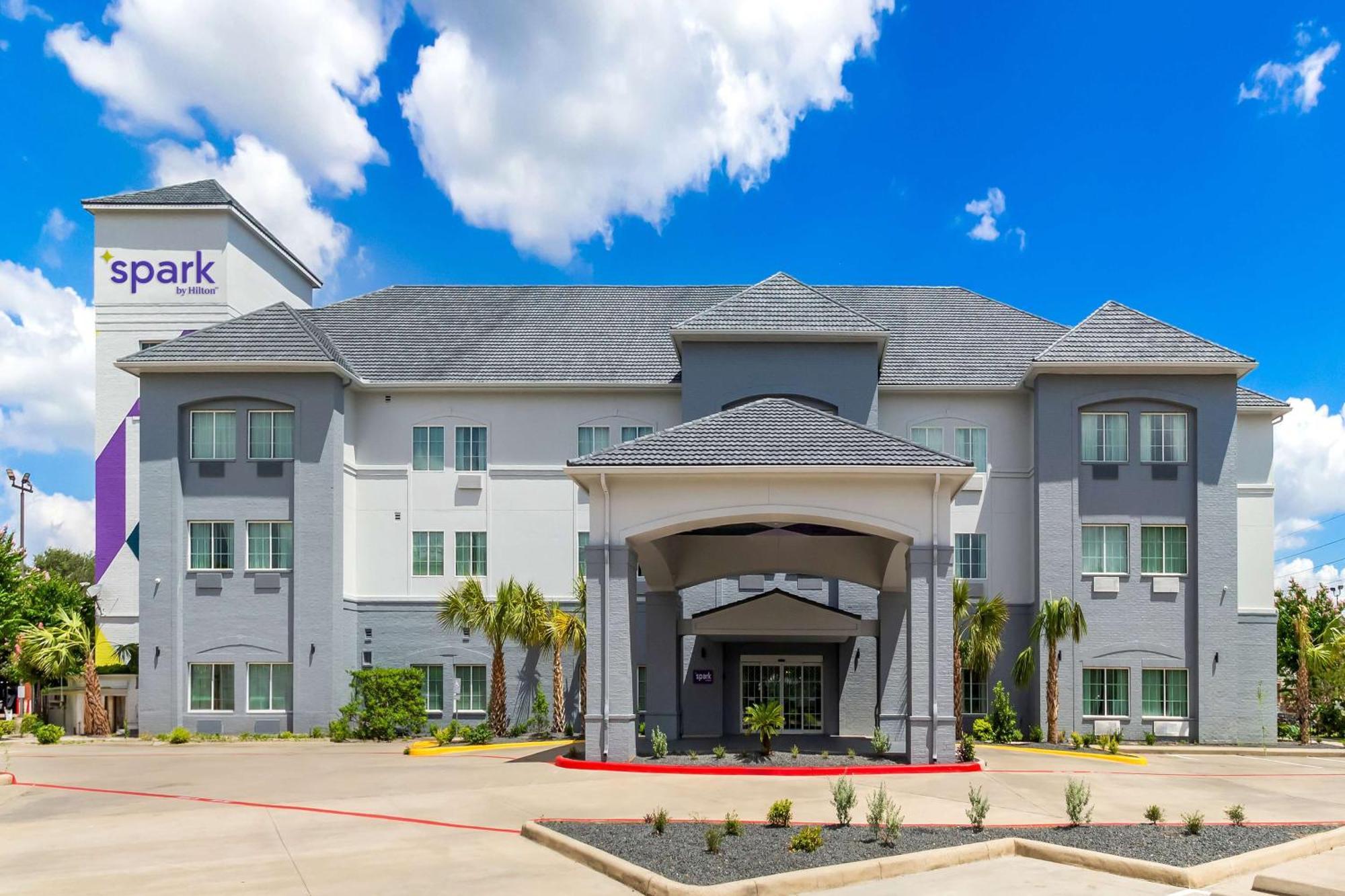 Spark By Hilton Missouri City Exterior photo